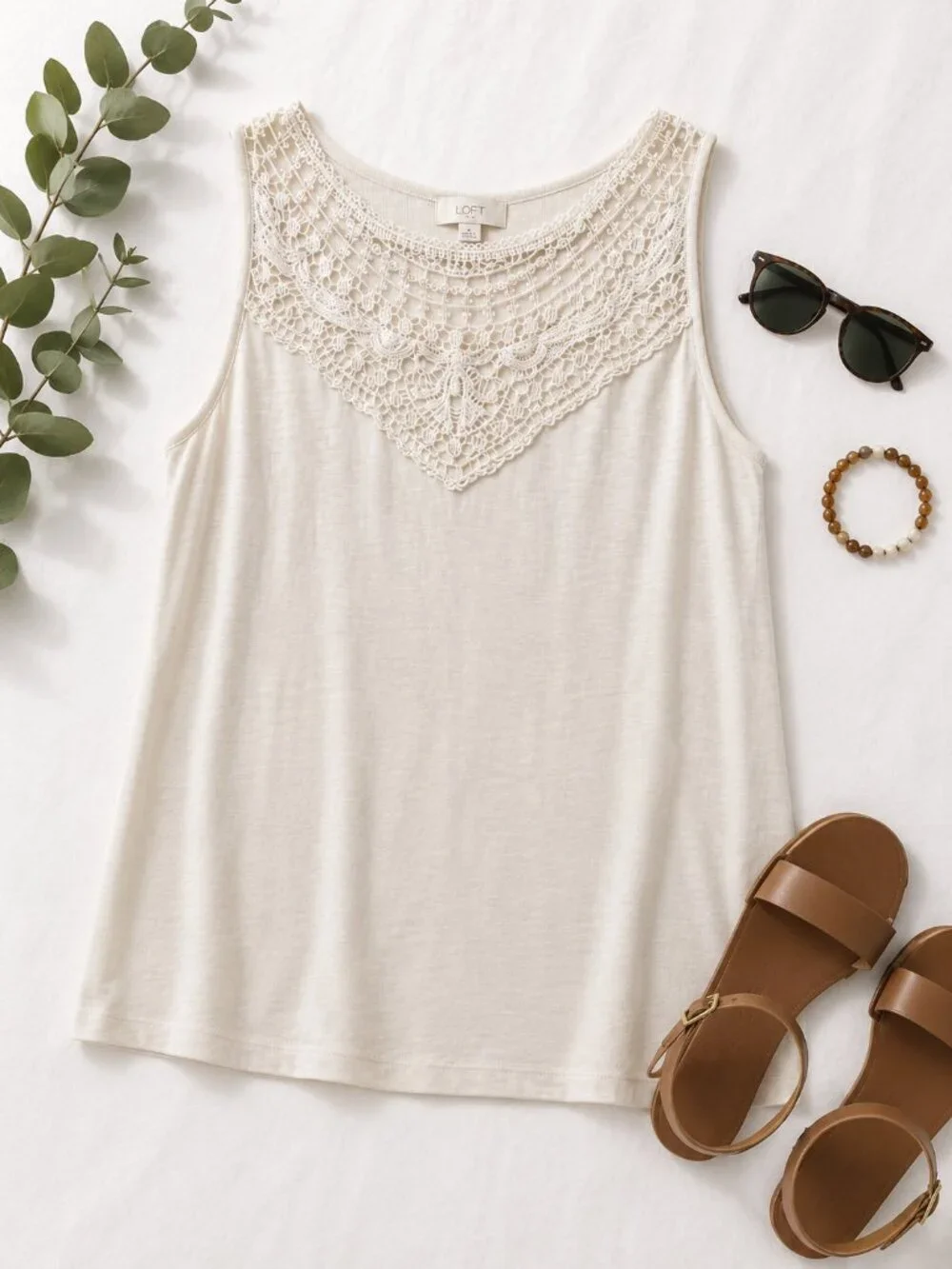 LOFT Outlet White Lace Yoke Sleeveless Tank Top Medium Boho Cottagecore
